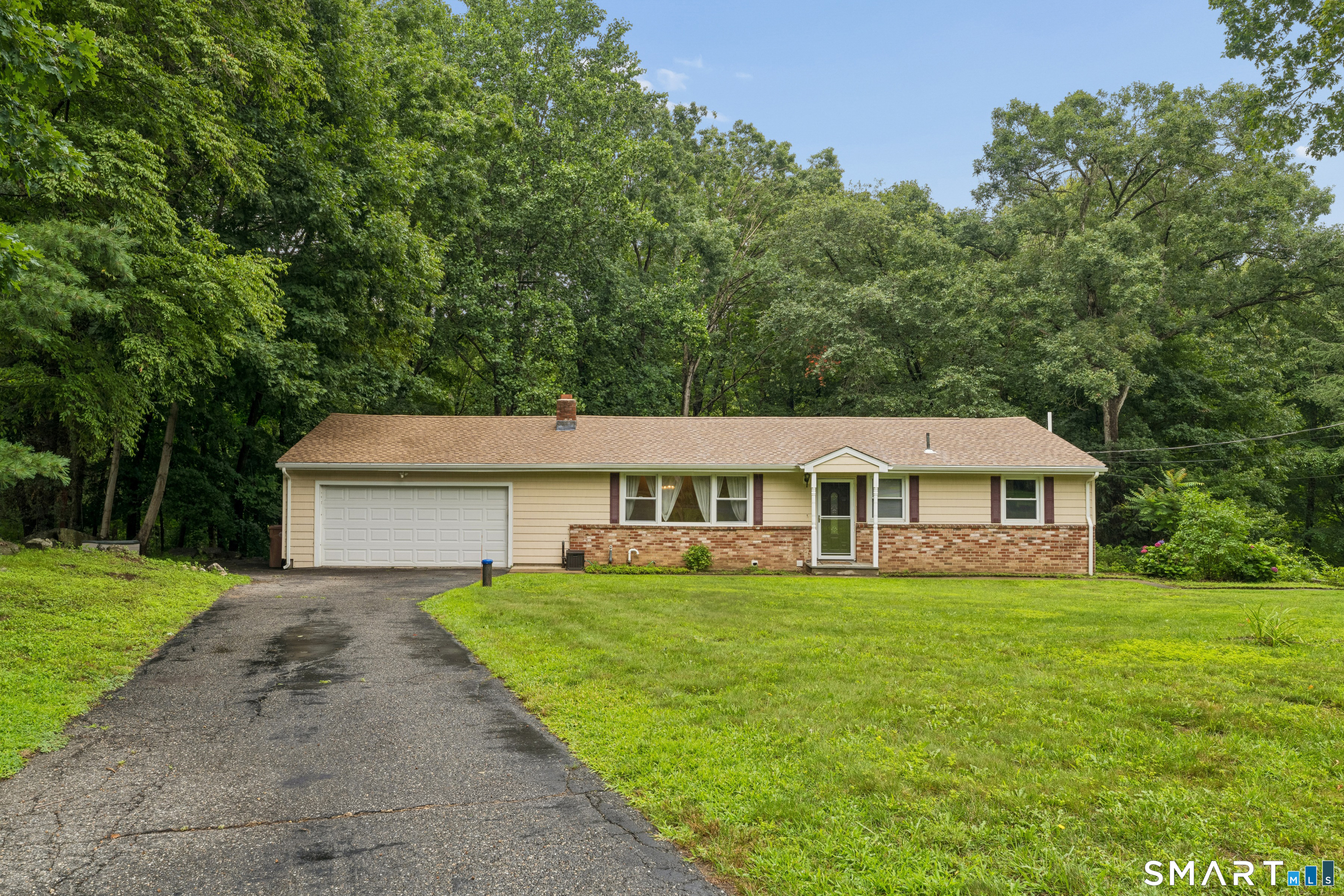 28 Andrew Drive, Shelton, CT 06484 | For Sale at $639,900