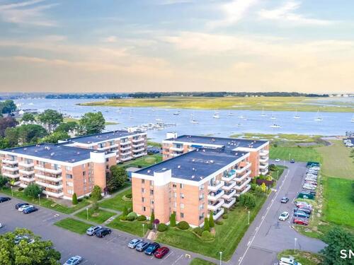  condo home for sale located at 50 Birdseye Street, 306a, Stratford, CT 06615