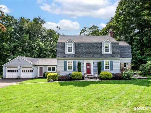  single family home for sale located at 10 North Beech Tree Road, Brookfield, CT 06804