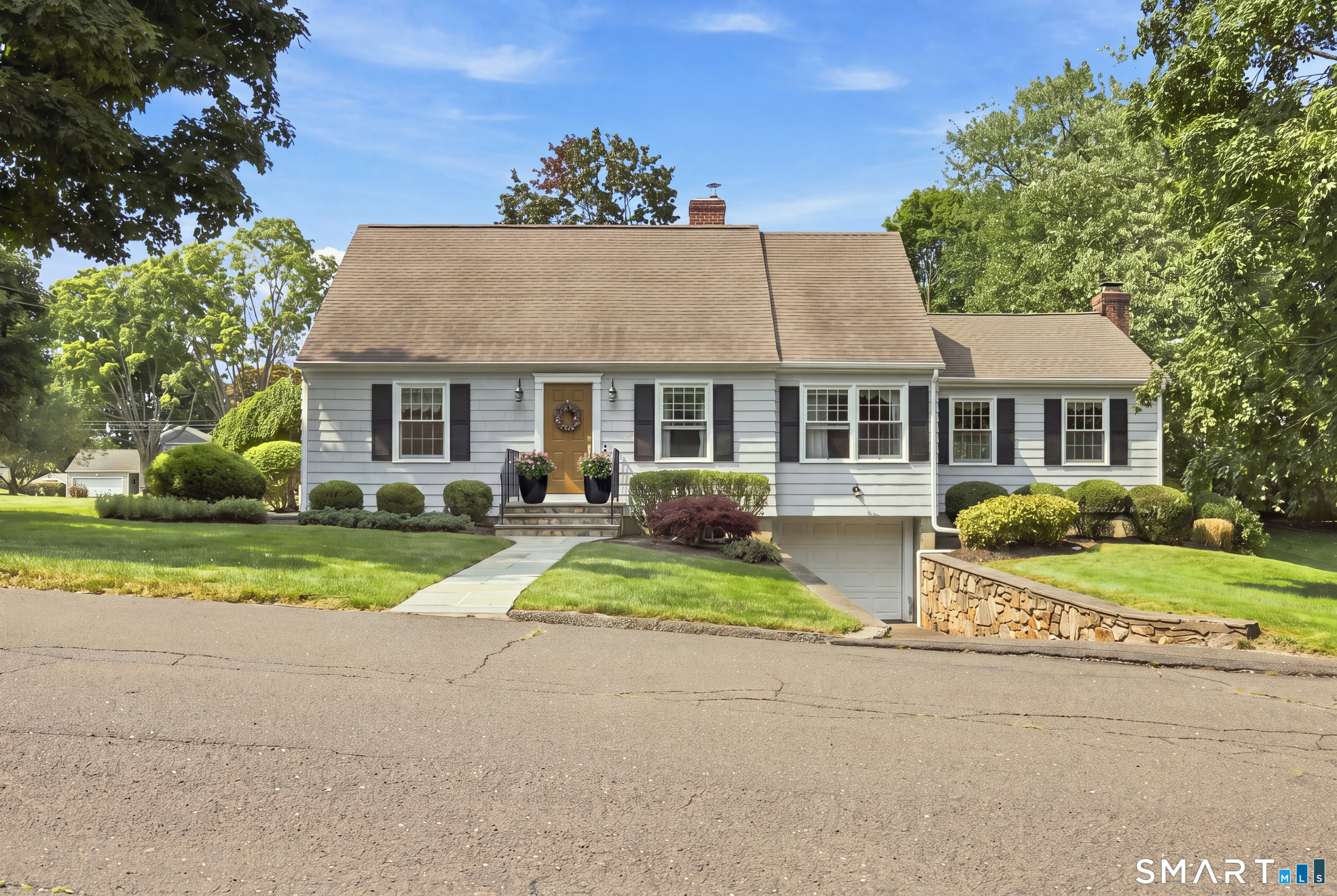 16 Sunrise Avenue, Trumbull, CT 06611 | For Sale at $639,000