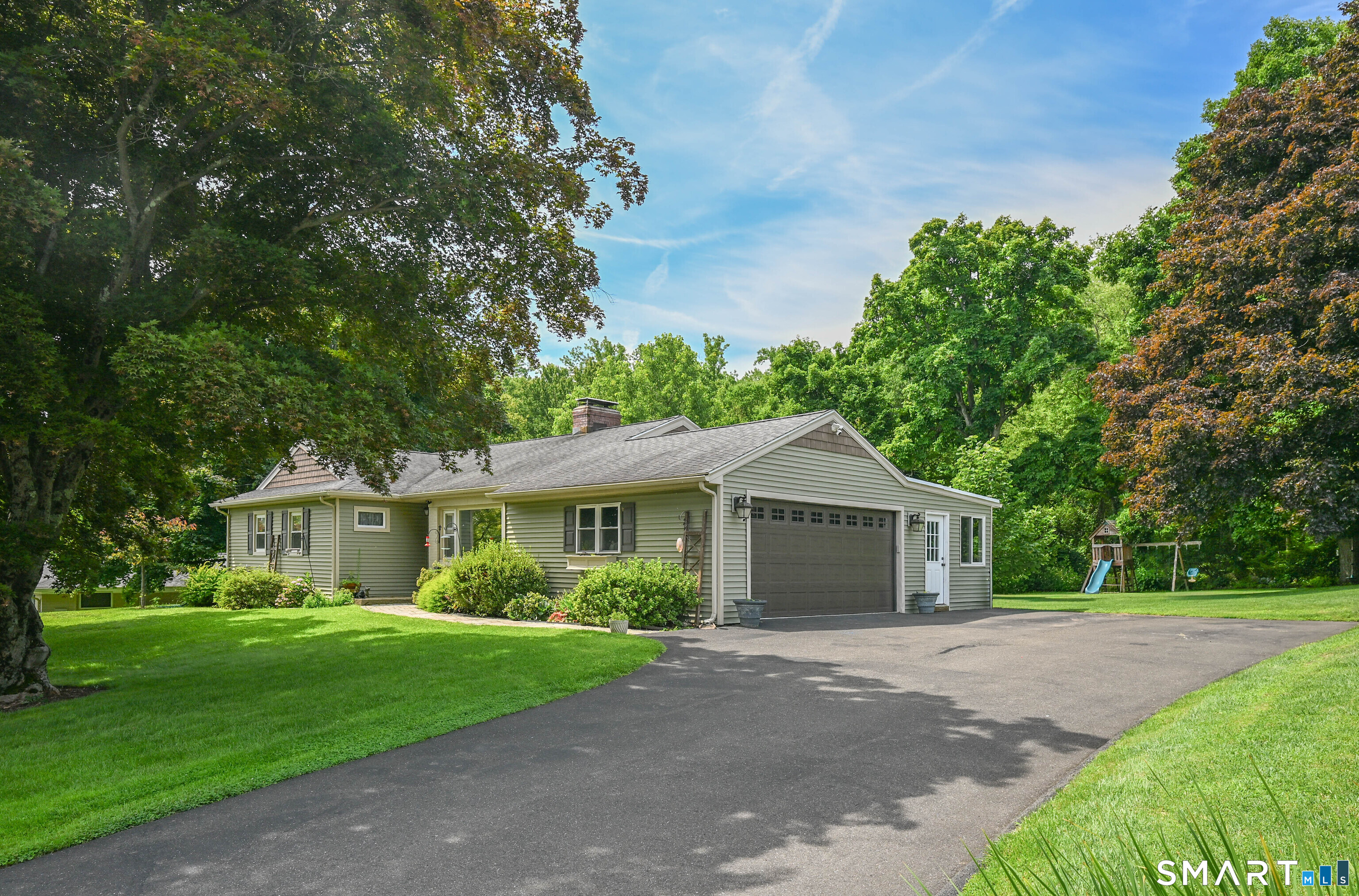 3 South Meadow Drive, Danbury, CT 06811 | For Sale at $585,000