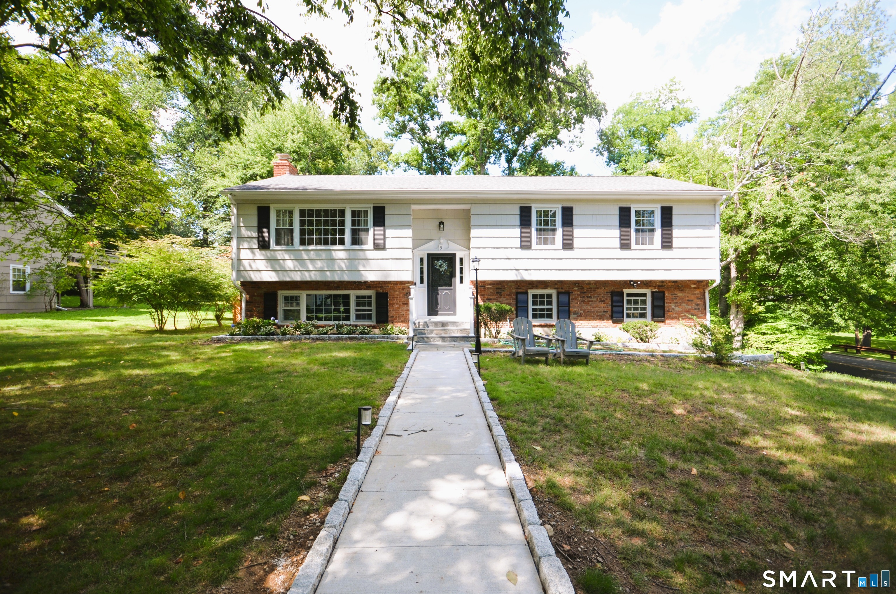 5 Nyselius Place, Stamford, CT 06905 | For Sale at $950,000