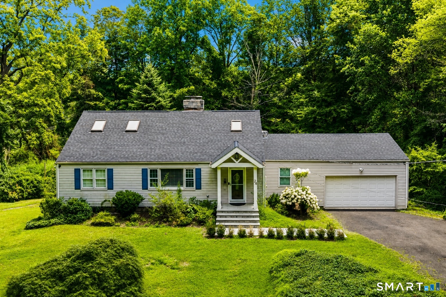 24 White Birch Road, Ridgefield, CT 06877 | For Sale at $995,000