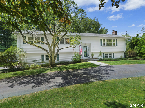  single family home for sale located at 6 Webster Place, Newtown, CT 06470