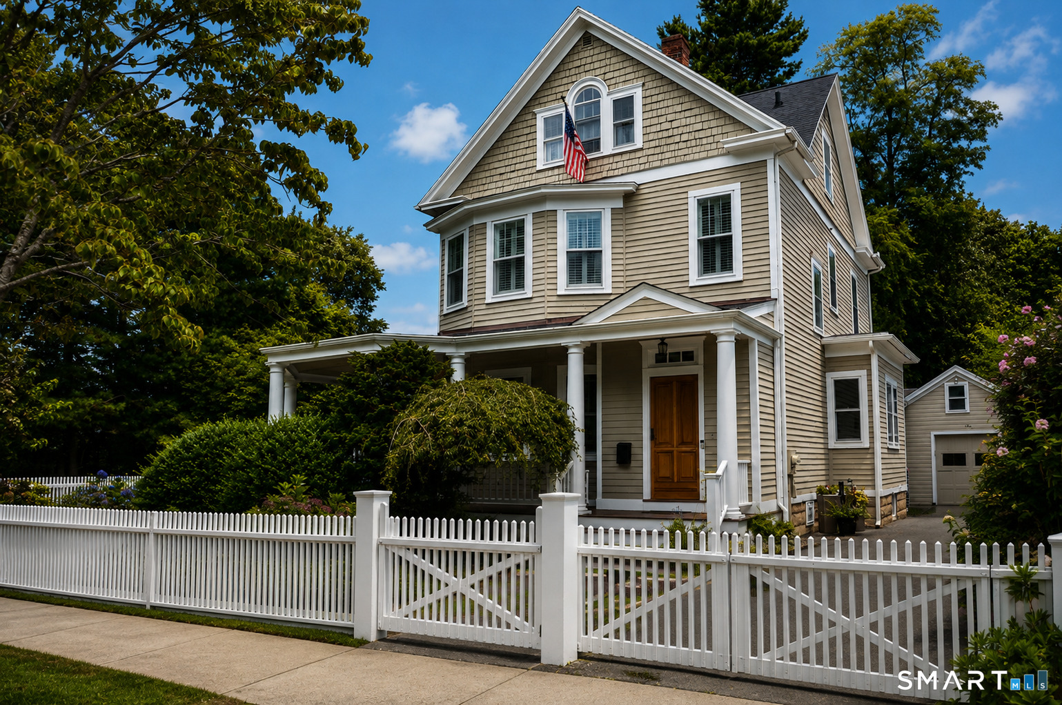 239 Beach Road, Fairfield, CT 06824 | For Sale at $1,799,000