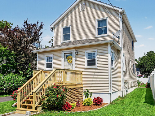  single family home for sale located at 72 Palmer Avenue, Stamford, CT 06902