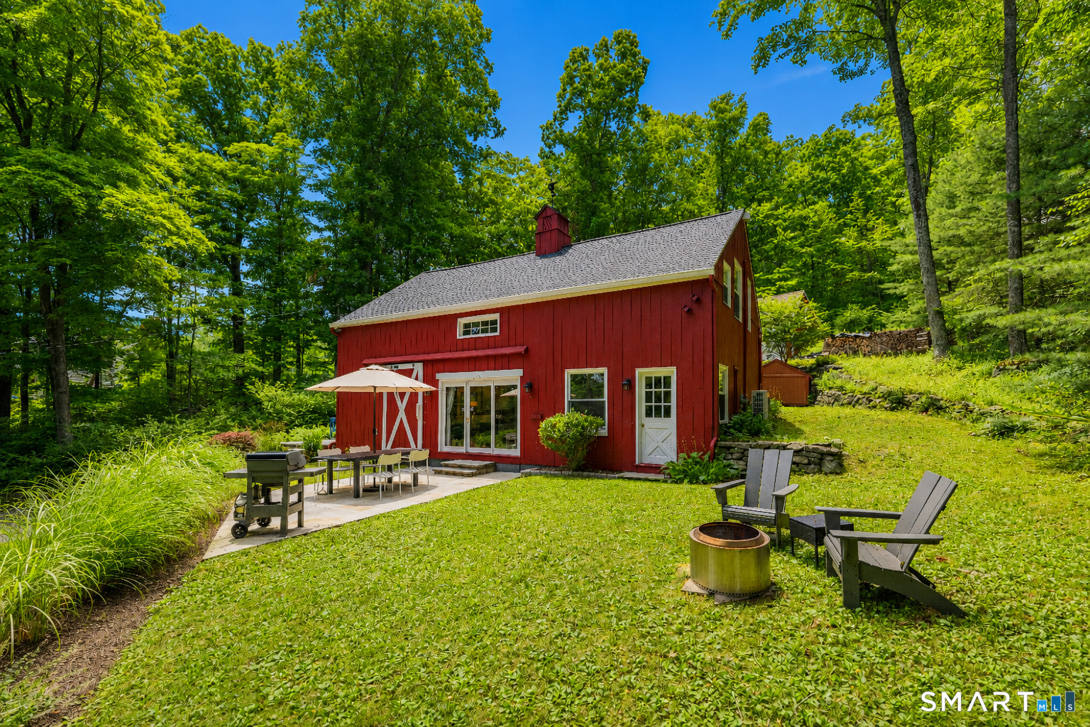 100 Shortwoods Road, New Fairfield, CT 06812 | For Sale at $649,000