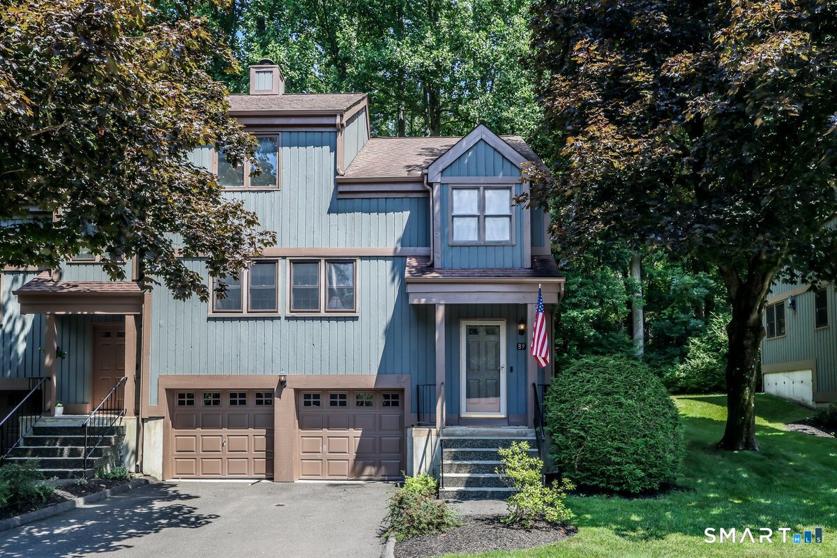 89 Heatherwood Drive, 89, Brookfield, CT 06804 | For Sale at $415,000