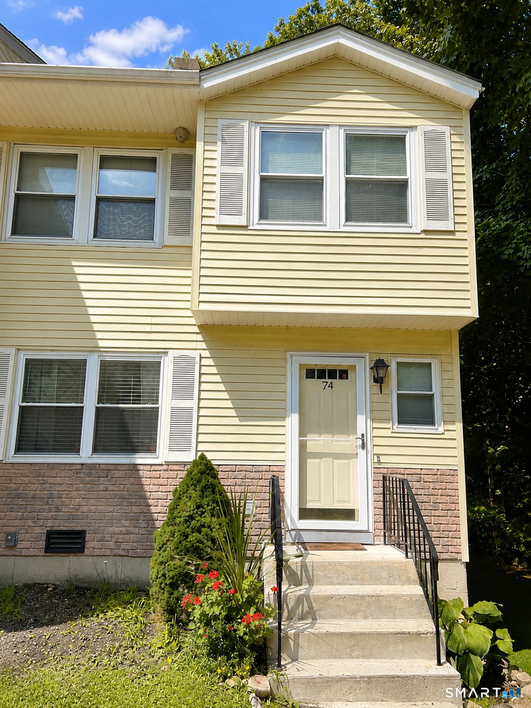 25 Padanaram Road, 74, Danbury, CT 06811 | For Sale at $380,000
