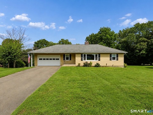  single family home for sale located at 31 Jeanette Road, Danbury, CT 06811