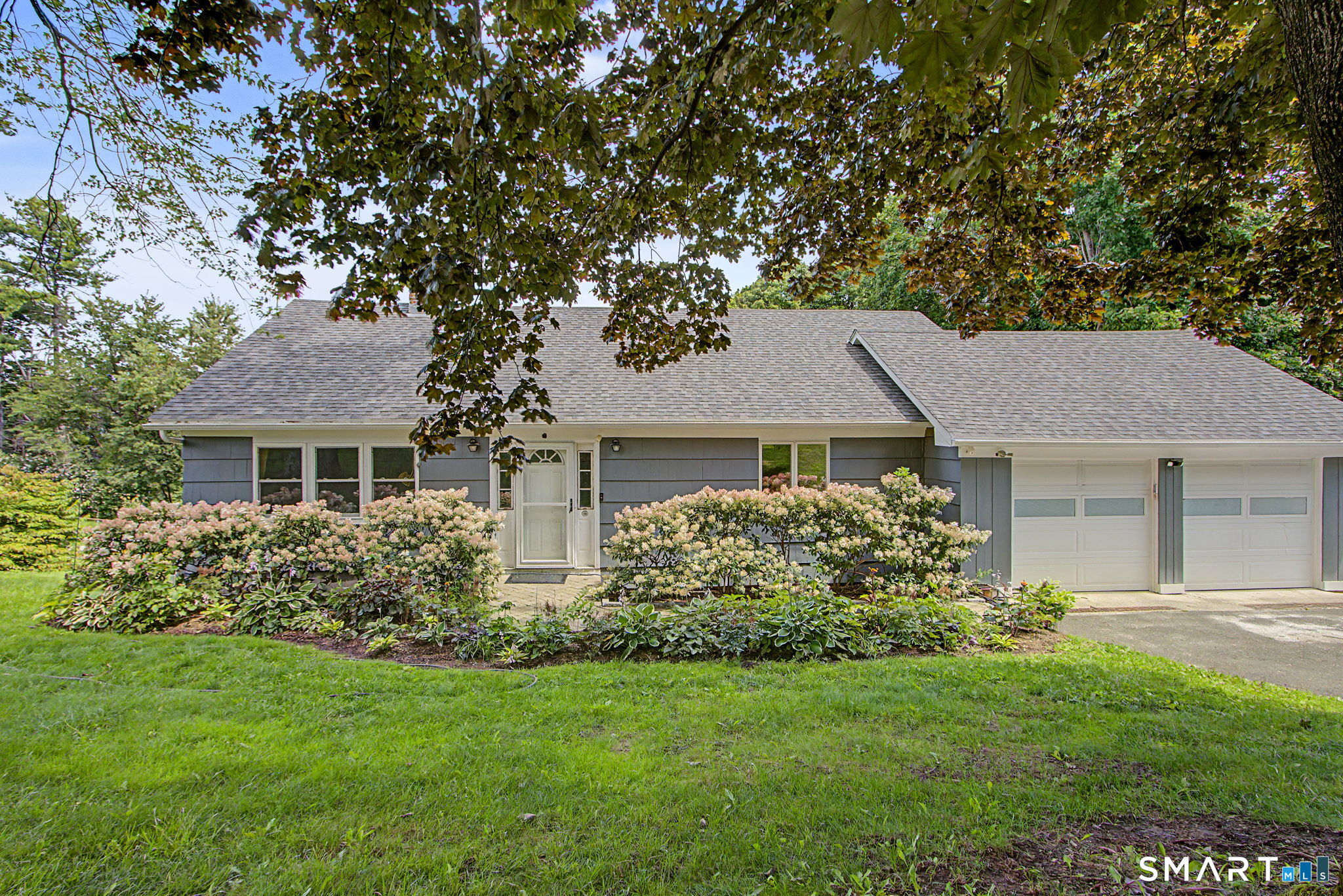 19 Governors Lane, Bethel, CT 06801 | For Sale at $650,000