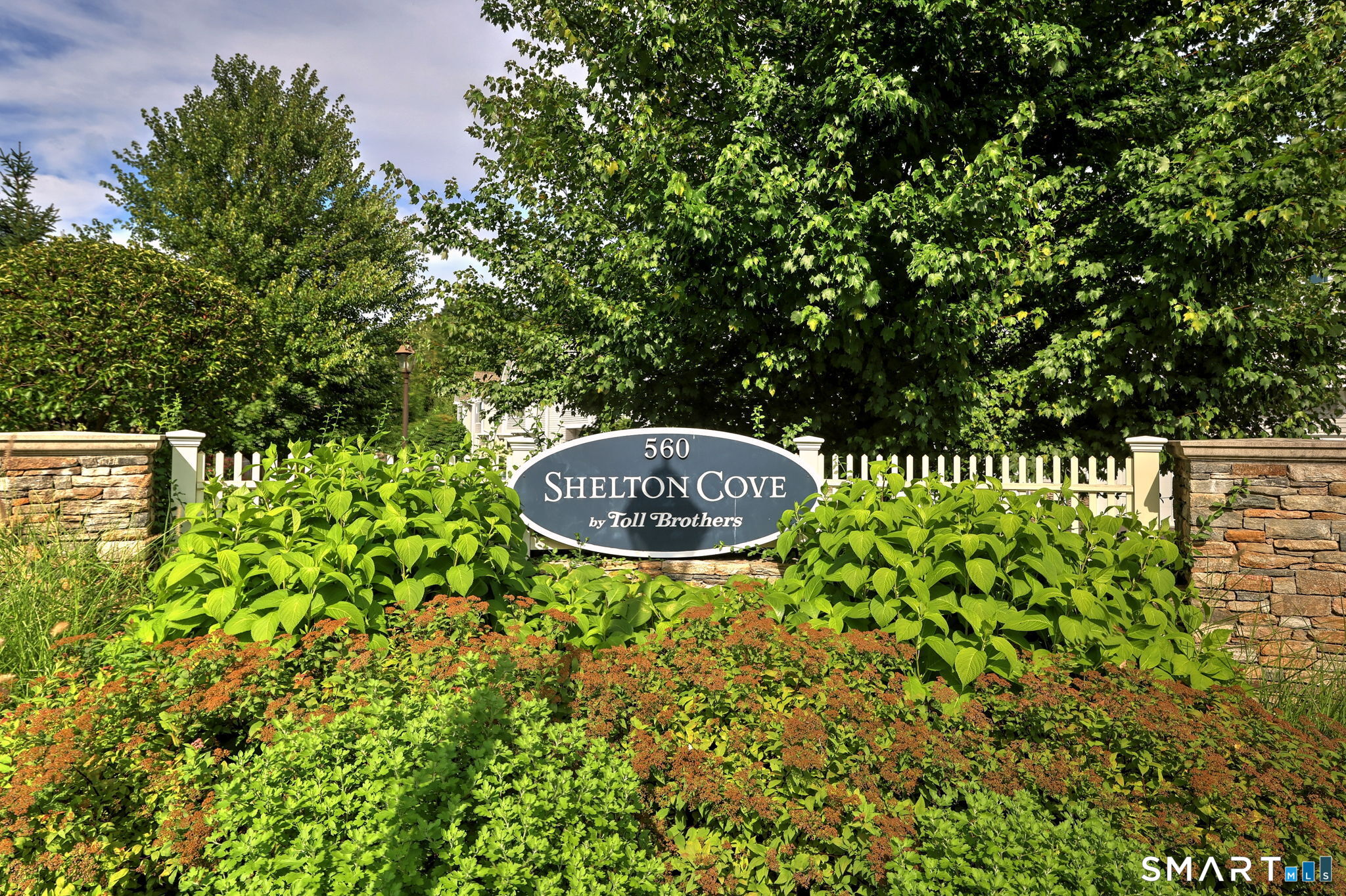 560 River Road, 30, Shelton, CT 06484 | For Sale at $789,900