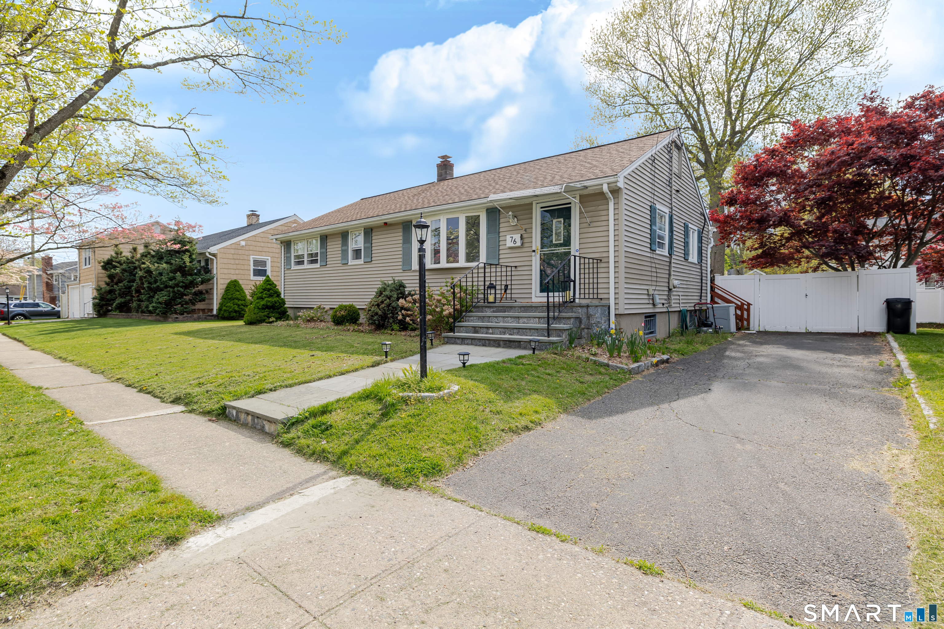 76 Geneva Terrace, Fairfield, CT 06824 | For Sale at $774,999