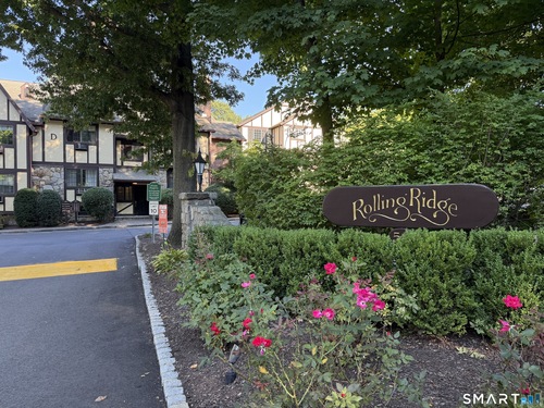 condo home for sale located at 50 Aiken Street, 152, Norwalk, CT 06851
