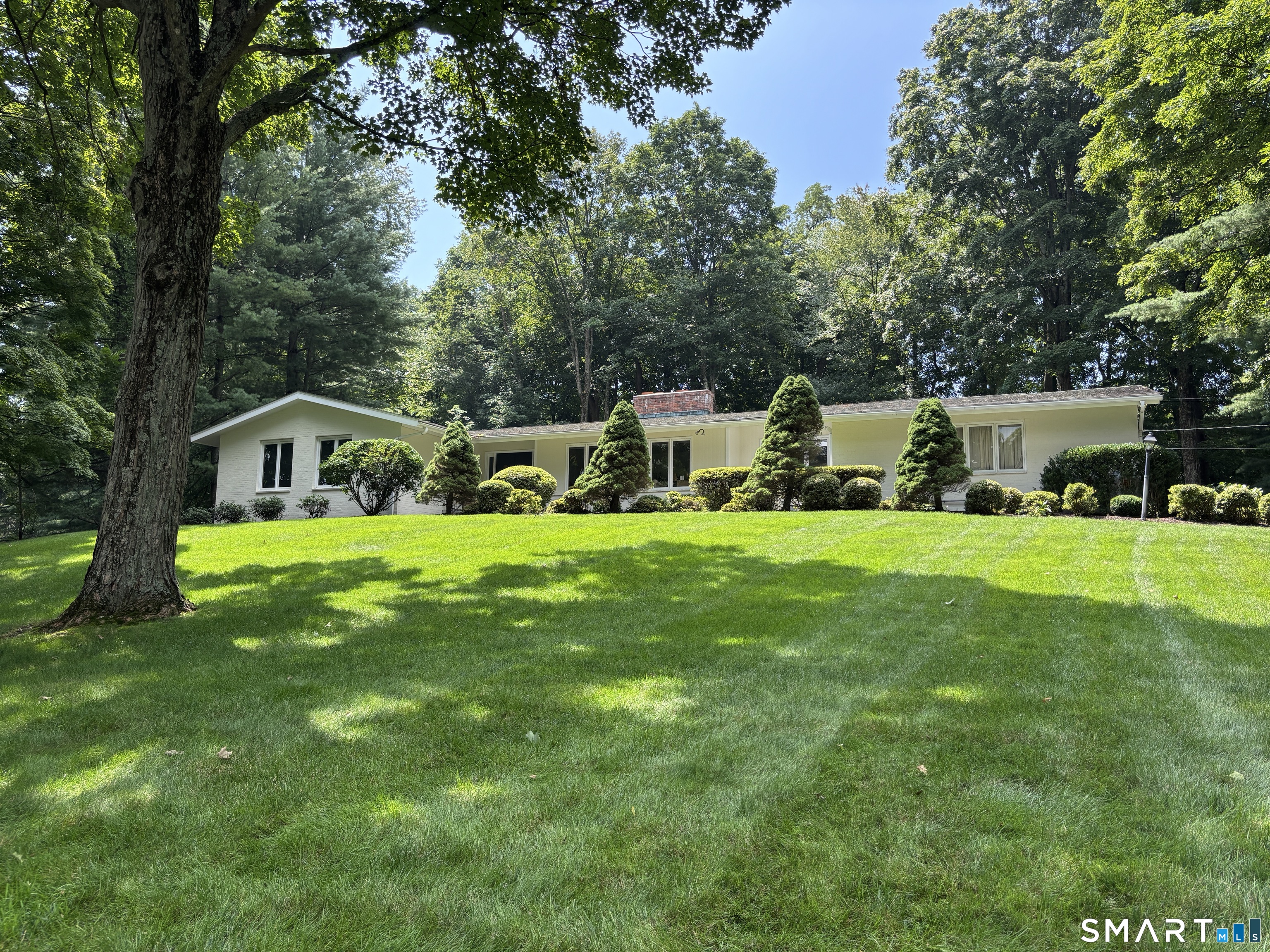 23 Pequot Trail, Westport, CT 06880 | For Sale at $1,599,000
