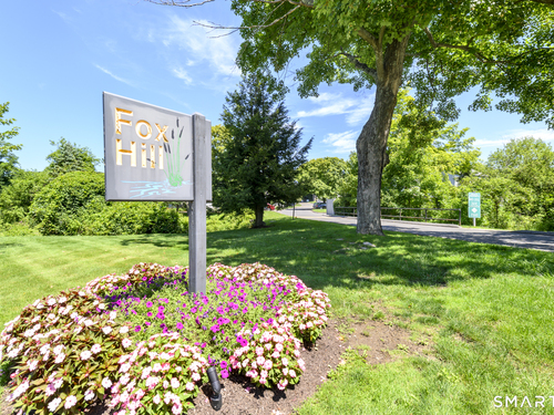  townhouse condo for sale located at 1 Winterberry Lane, 1, Ridgefield, CT 06877