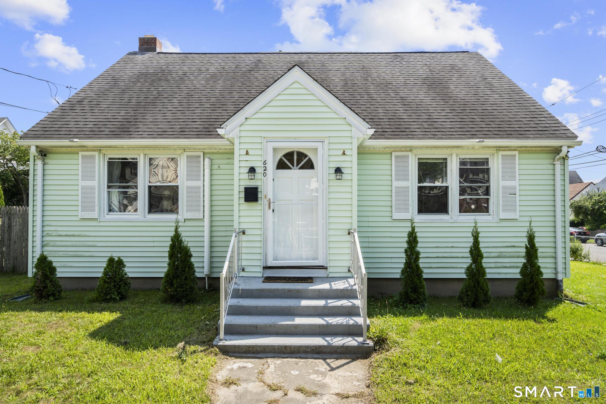 620 Granfield Avenue, Bridgeport, CT 06610 | For Sale at $335,000