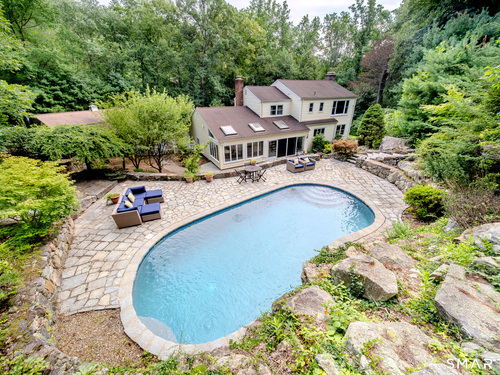  single family home for sale located at 237 Chestnut Hill Road, Stamford, CT 06903