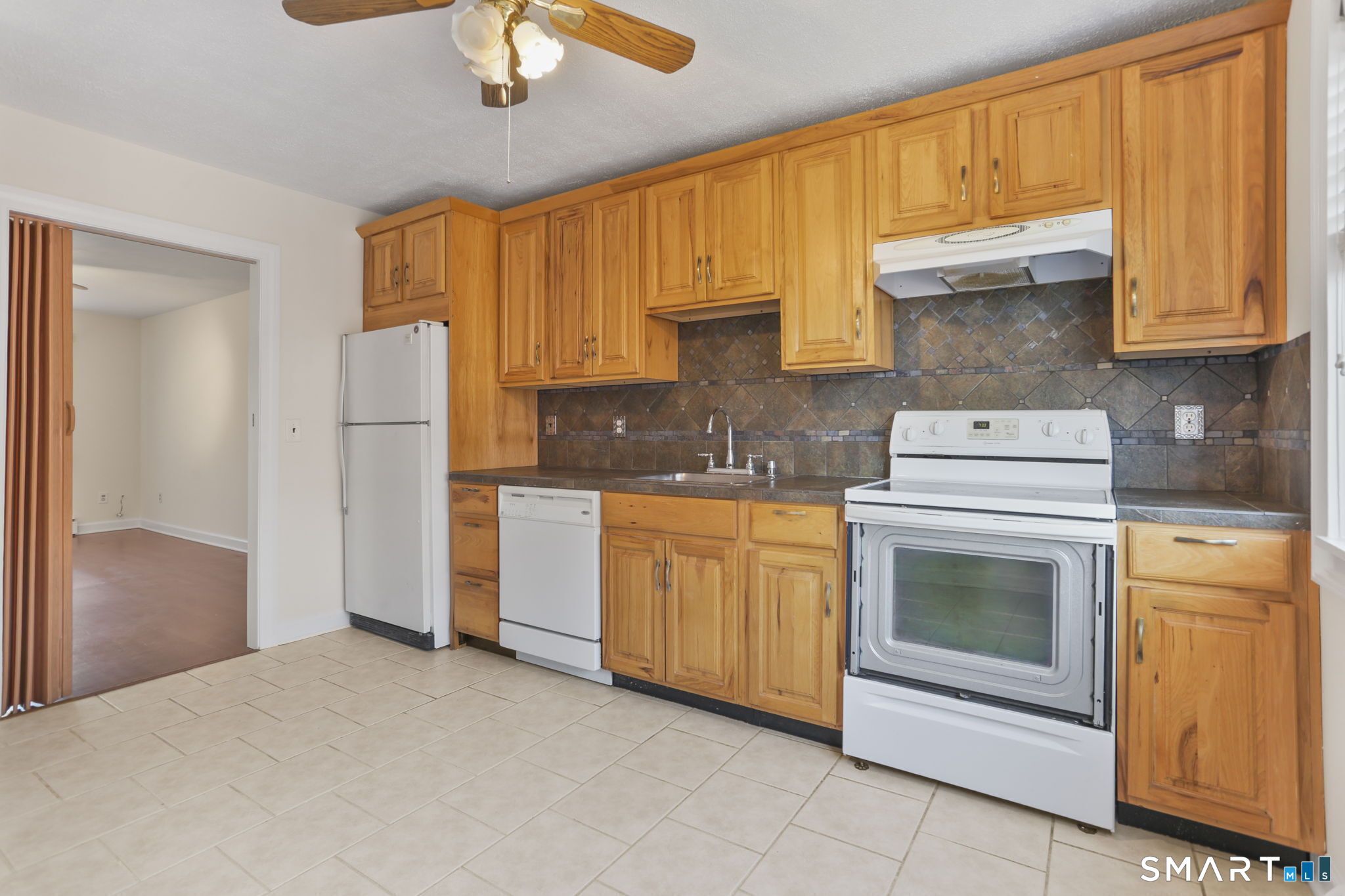 18 Prospect Avenue, c16, Norwalk, CT 06850 | For Sale at $295,000