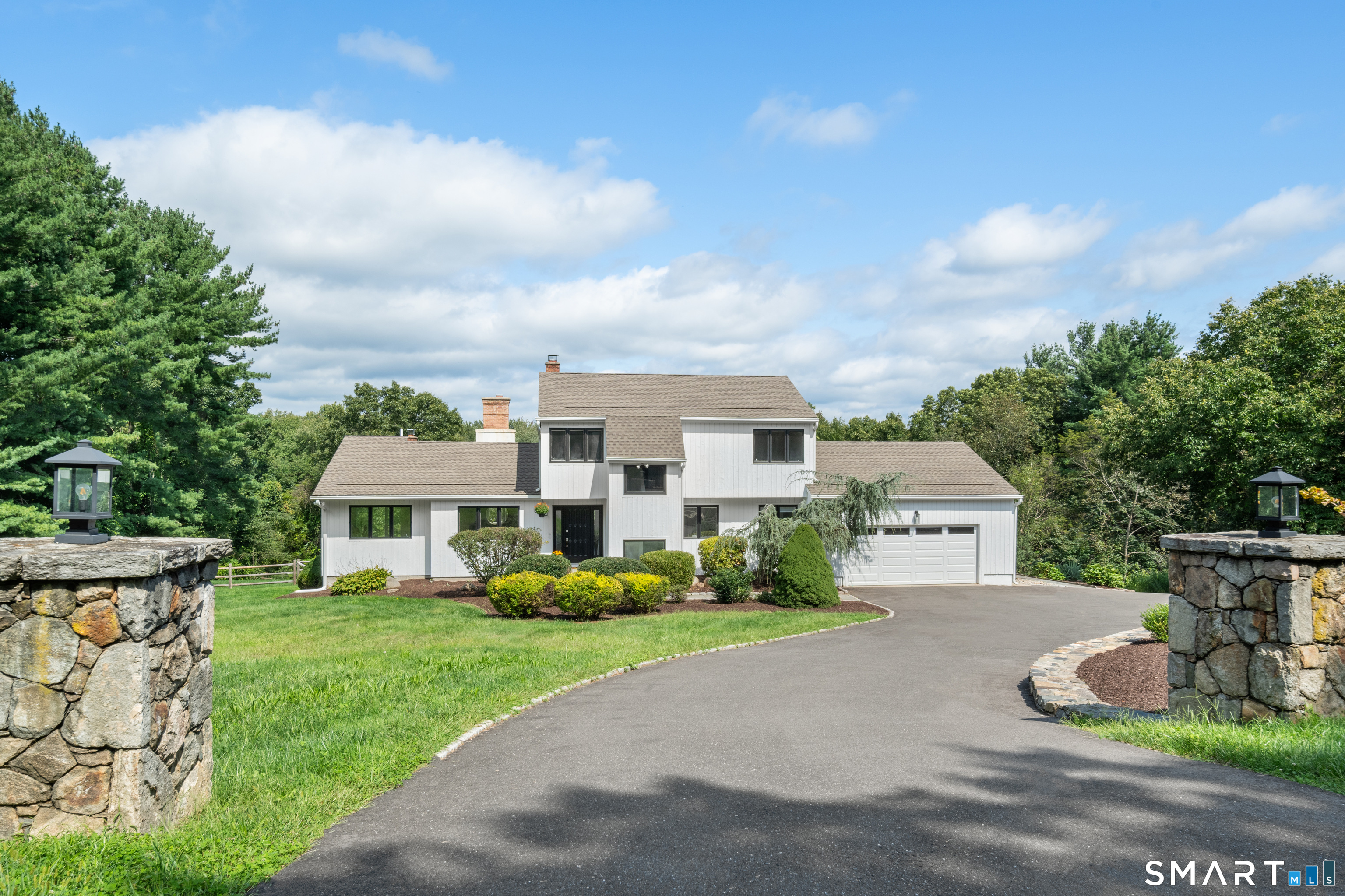 418 Morehouse Road, Easton, CT 06612 | For Sale at $1,299,000
