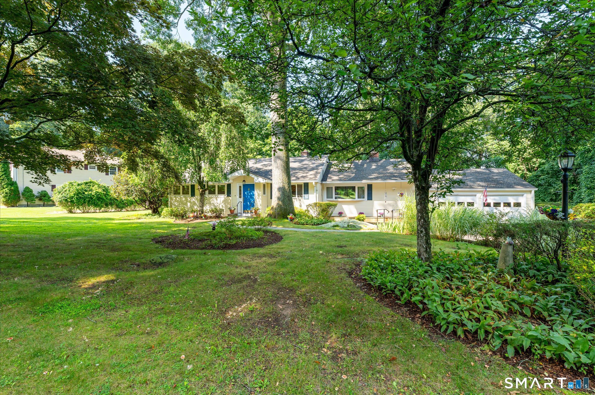 27 Archer Lane, Stamford, CT 06905 | For Sale at $799,000