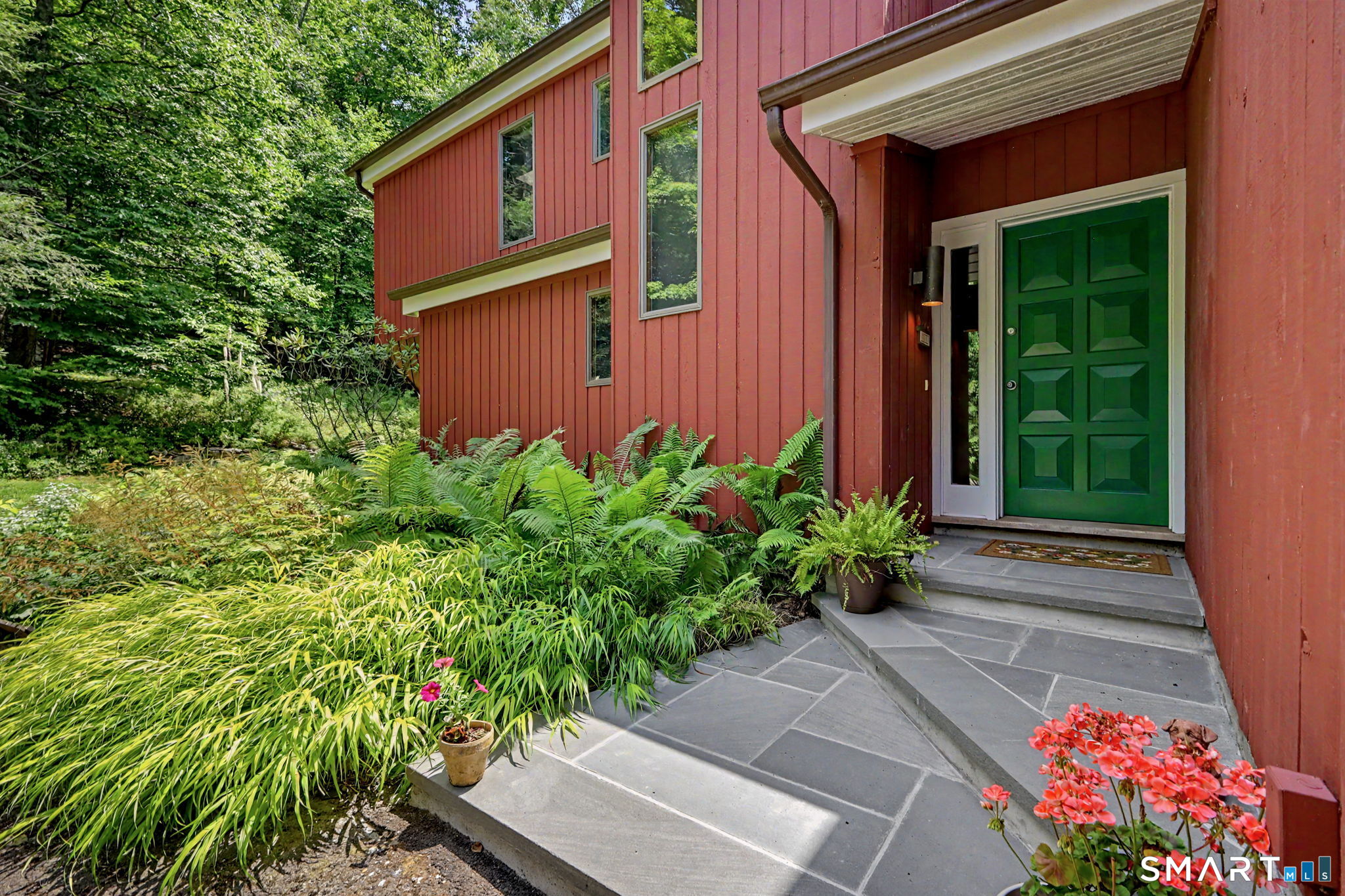 6 Fox Run, Sherman, CT 06784 | For Sale at $975,000