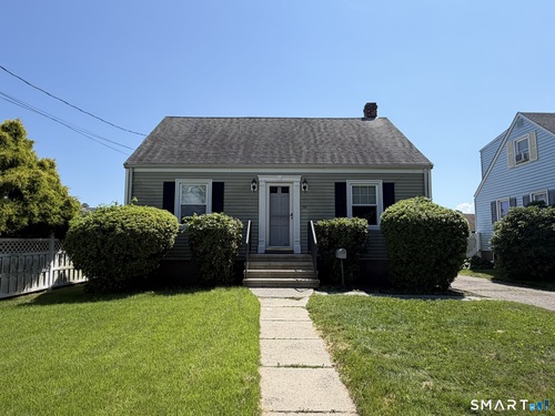  single family home for sale located at 25 Federal Street, Stratford, CT 06614