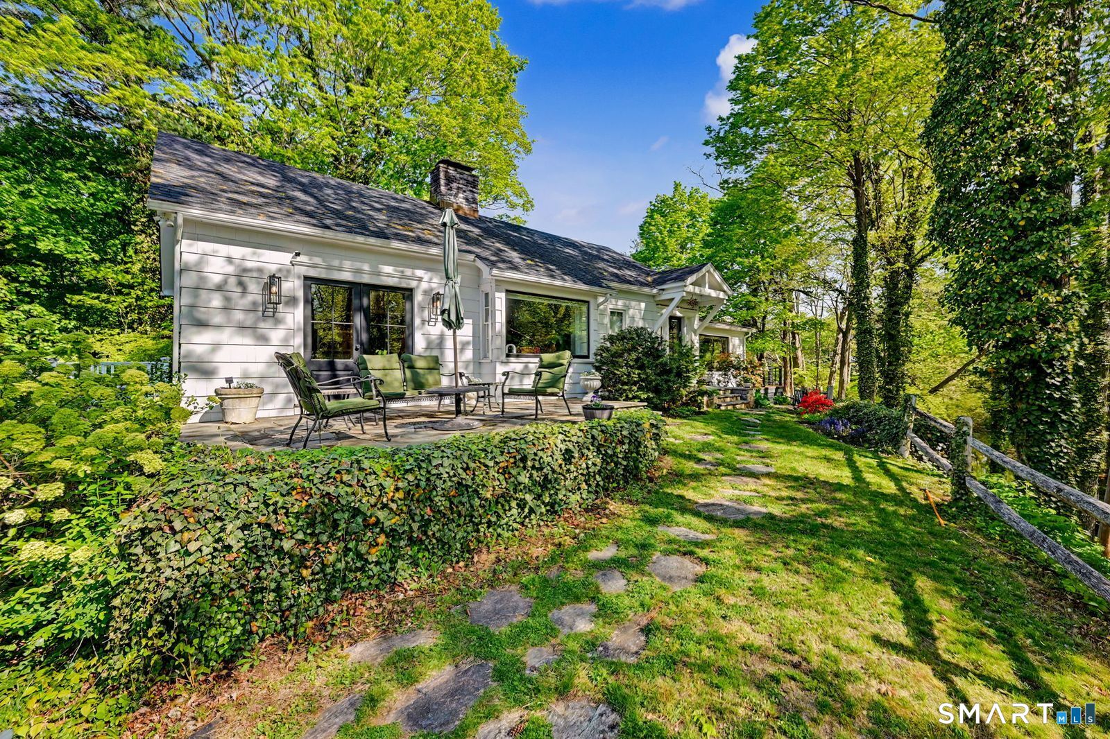 49 Newtown Avenue, Norwalk, CT 06851 | For Sale at $999,000