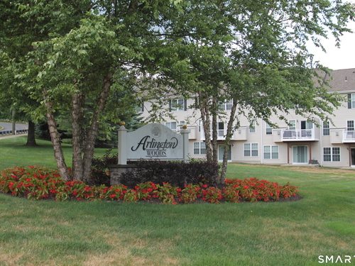  townhouse condo for sale located at 701 Sienna Drive, 701, Danbury, CT 06810