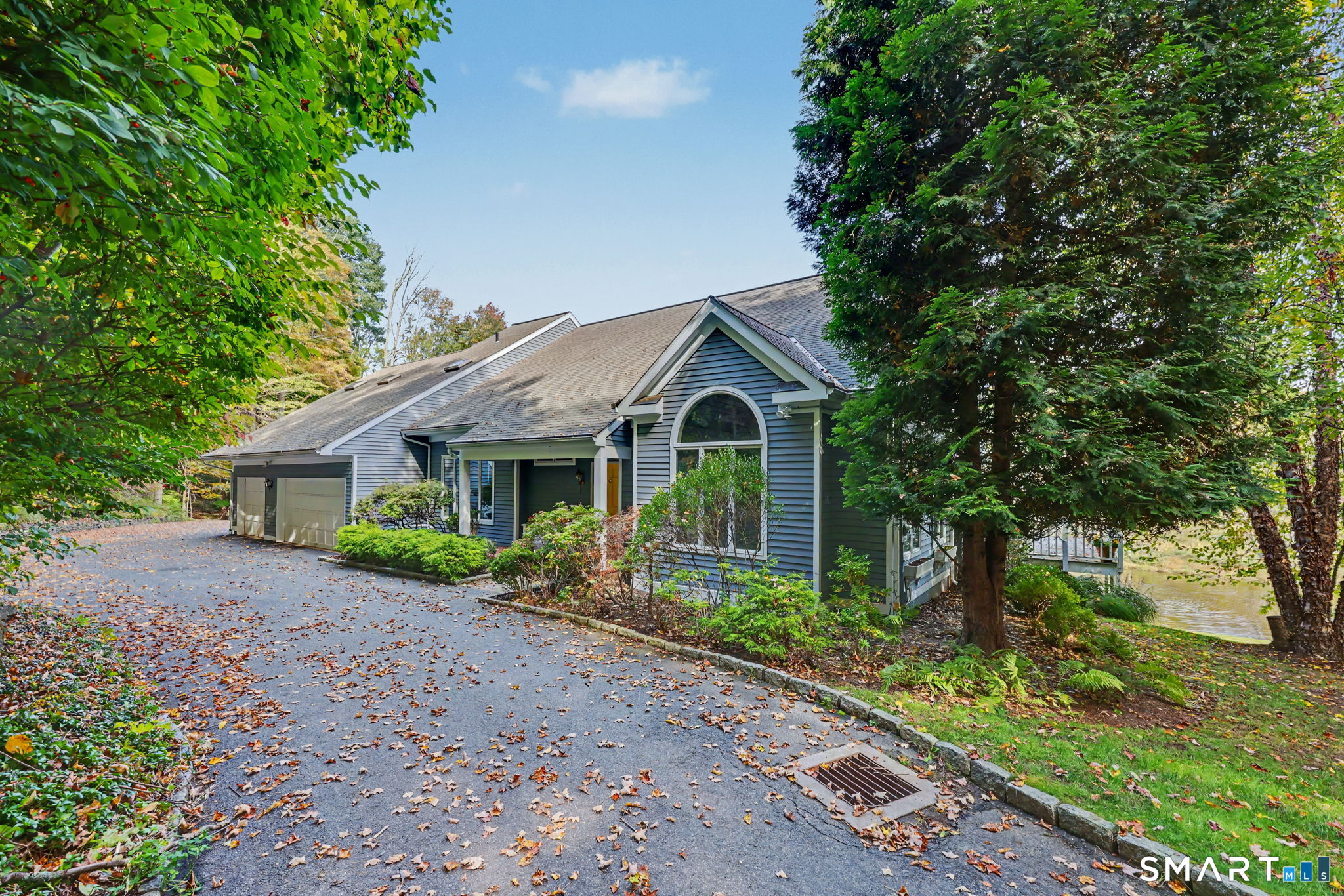 28 Mead Ridge Road, Ridgefield, CT 06877 | For Sale at $1,249,000