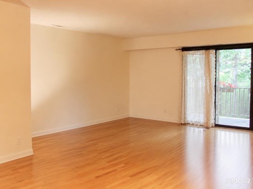  townhouse condo for sale located at 54 Whitmore Lane, 3, Stamford, CT 06902