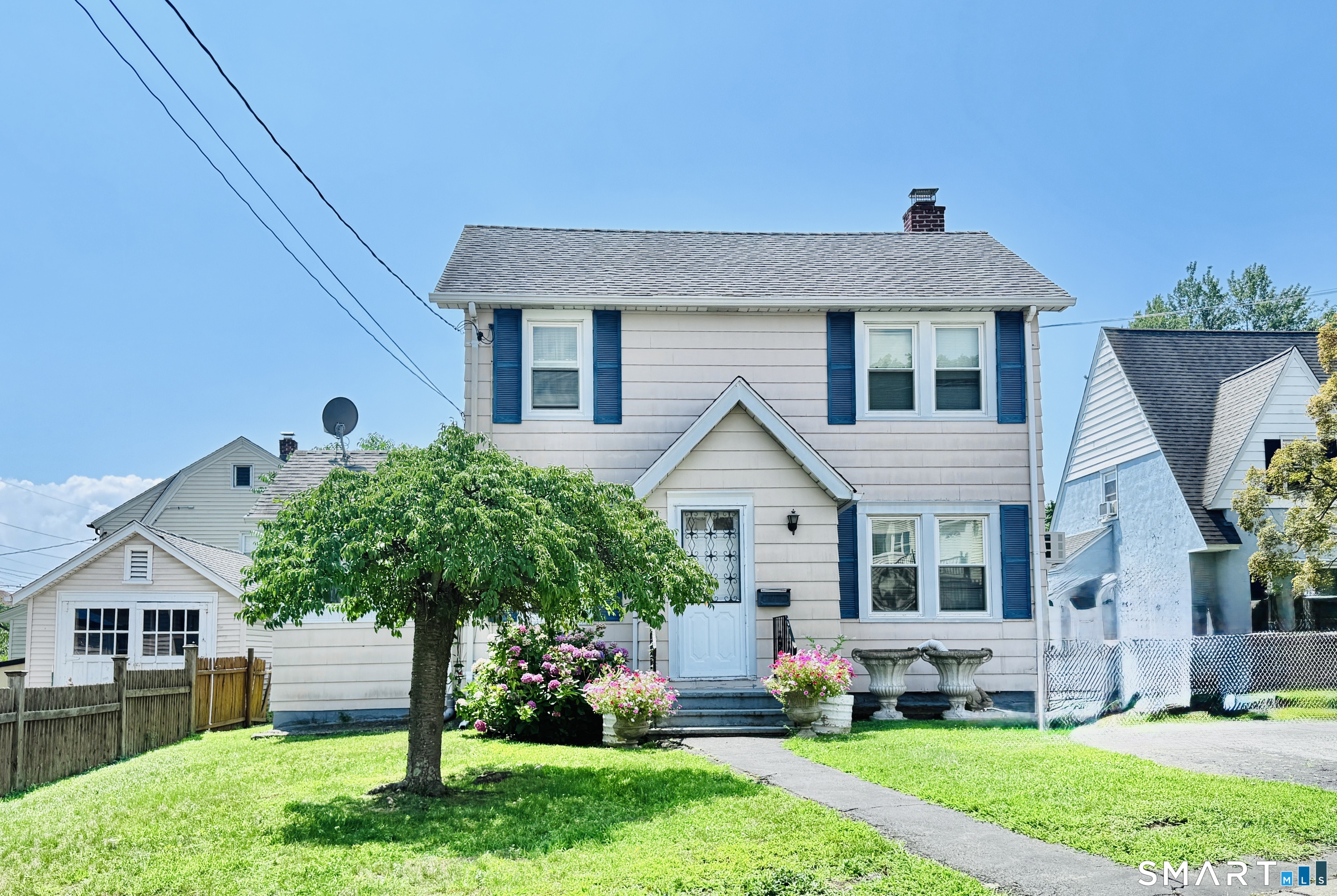 31 Hamilton Avenue, Stamford, CT 06902 | For Sale at $515,000