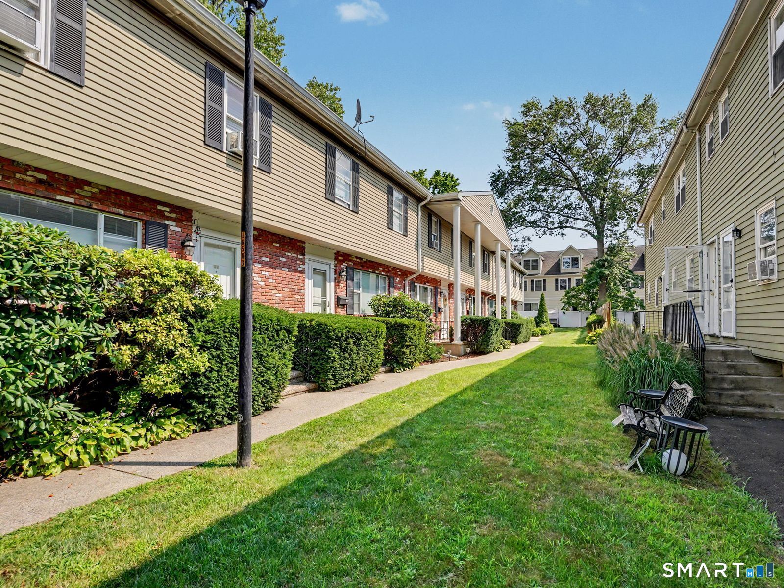 63 Maple Tree Avenue, b, Stamford, CT 06906 | For Sale at $549,000