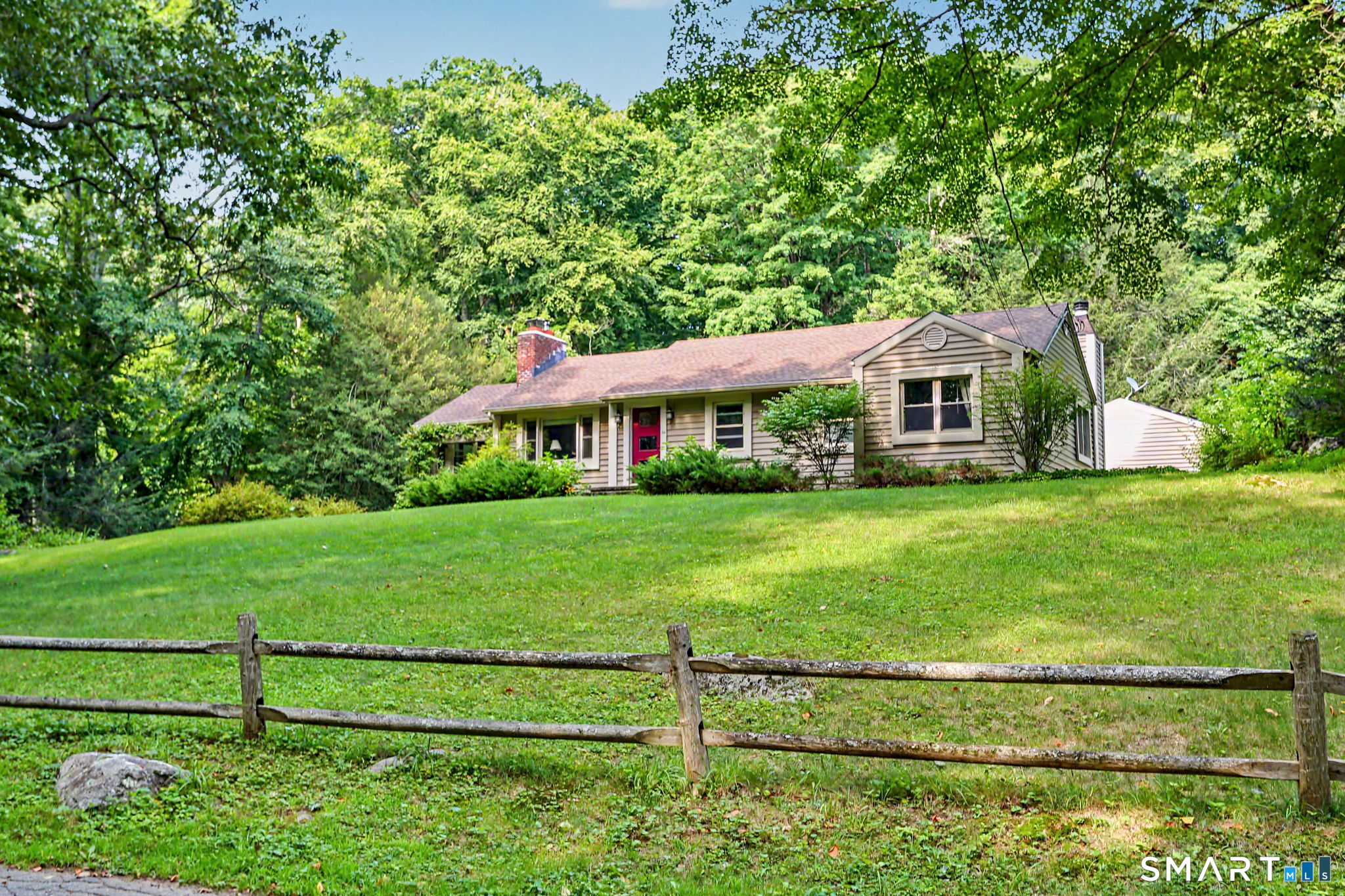 16 Velvet Street, Trumbull, CT 06611 | For Sale at $699,900