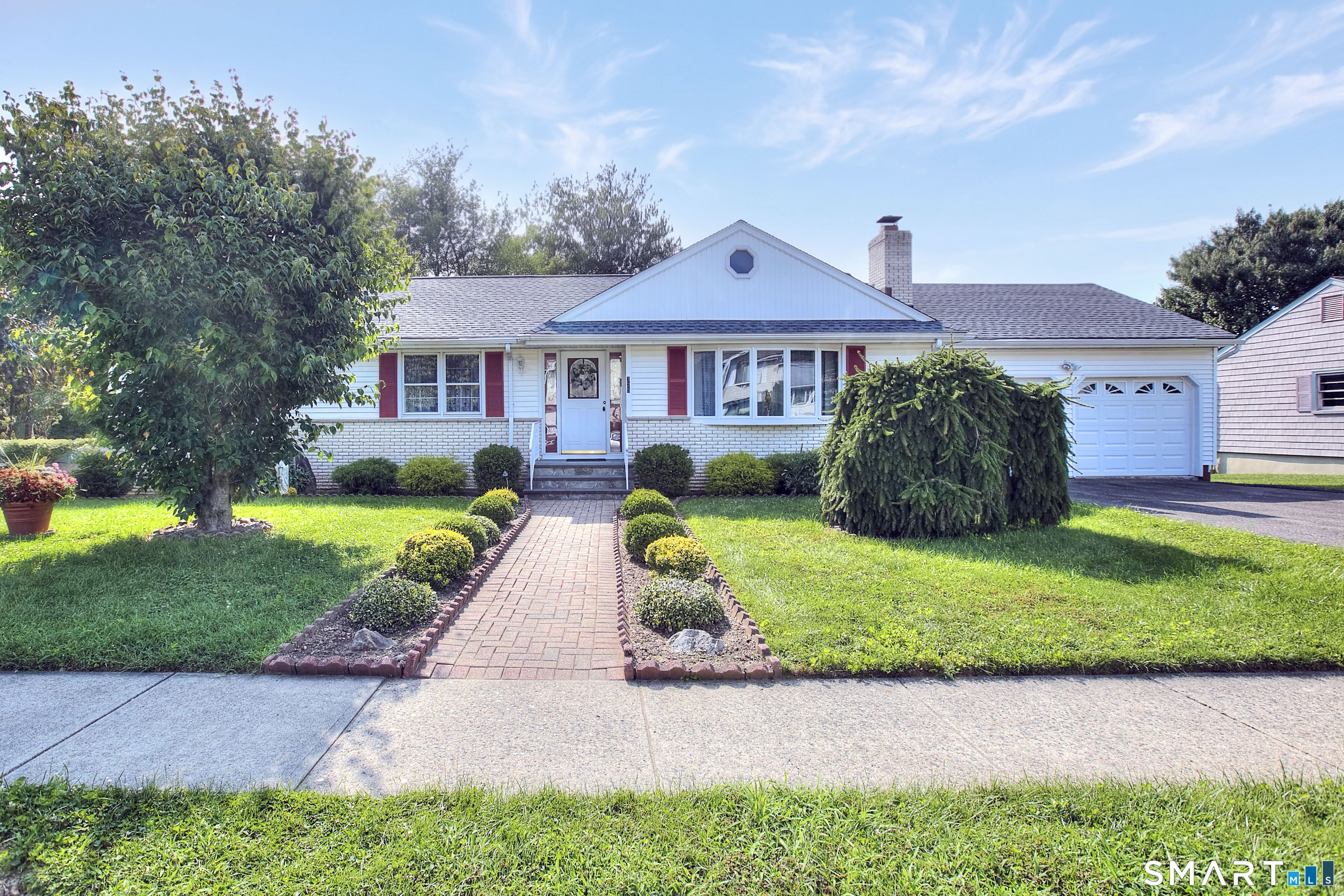 325 Emerald Place, Stratford, CT 06614 | For Sale at $540,000