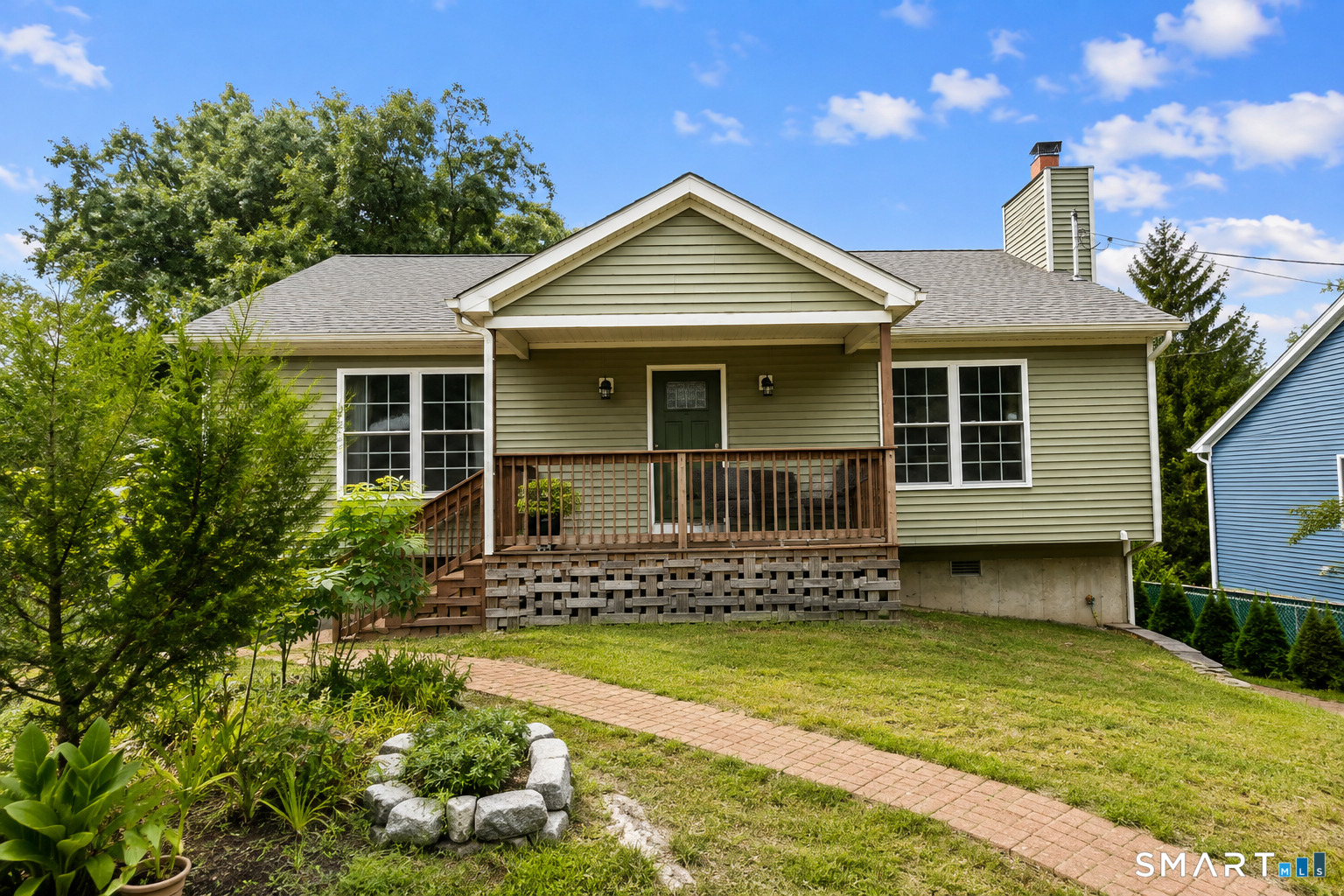 25 Orowoc Trail, Shelton, CT 06484 | For Sale at $549,900