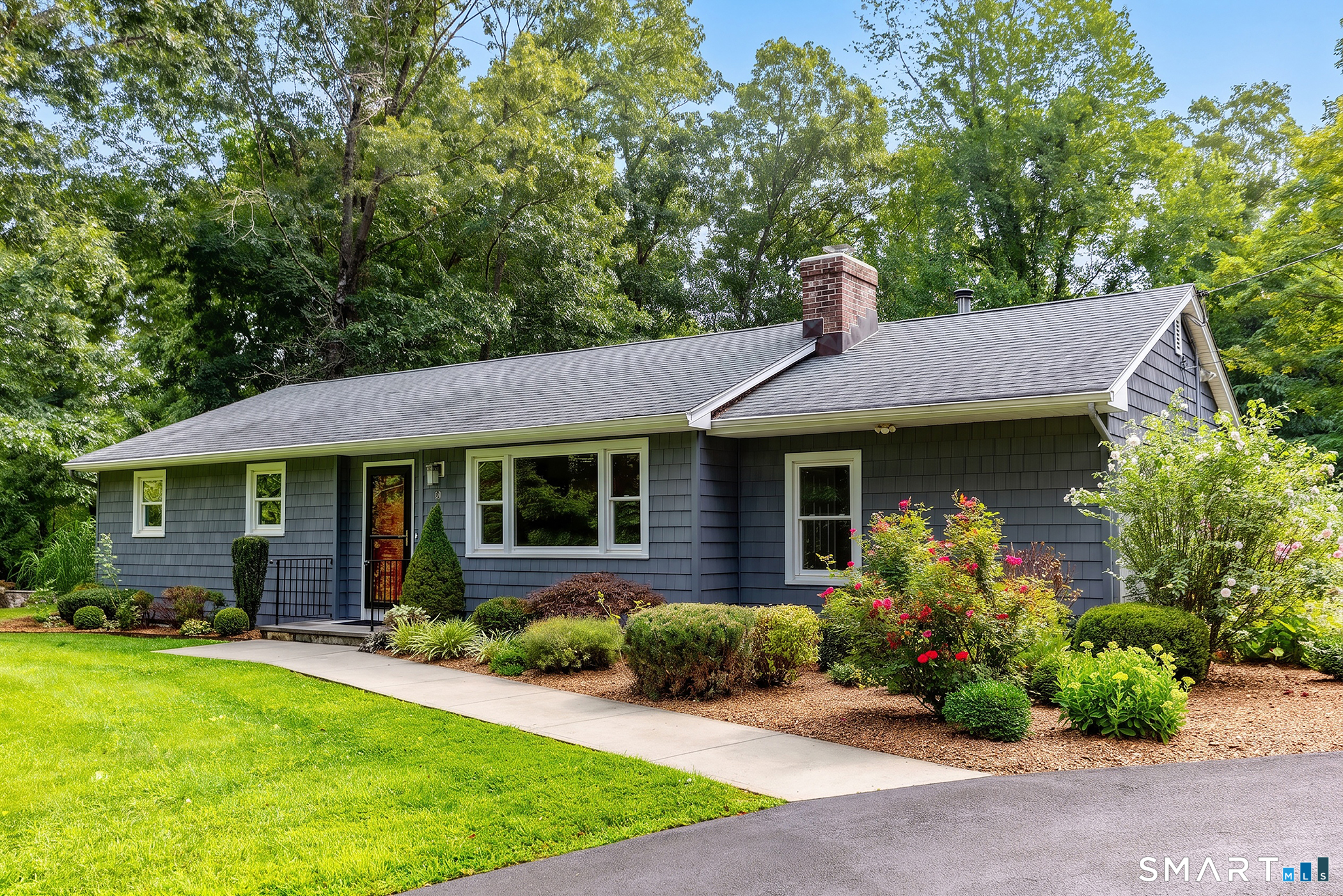 41 Brushy Hill Road, Newtown, CT 06470 | For Sale at $535,000
