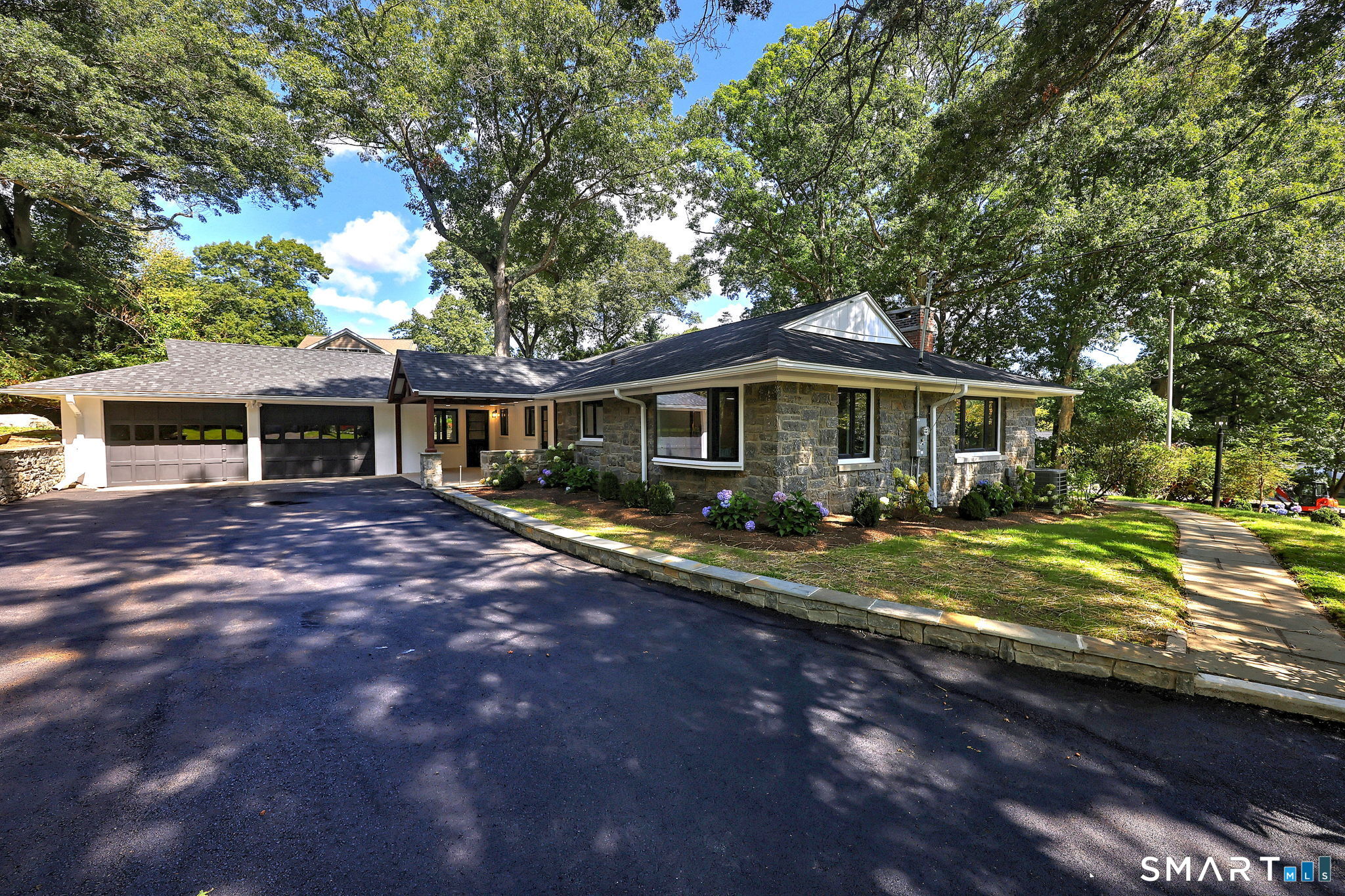 50 Oak Ridge Road, Stratford, CT 06614 | For Sale at $799,900