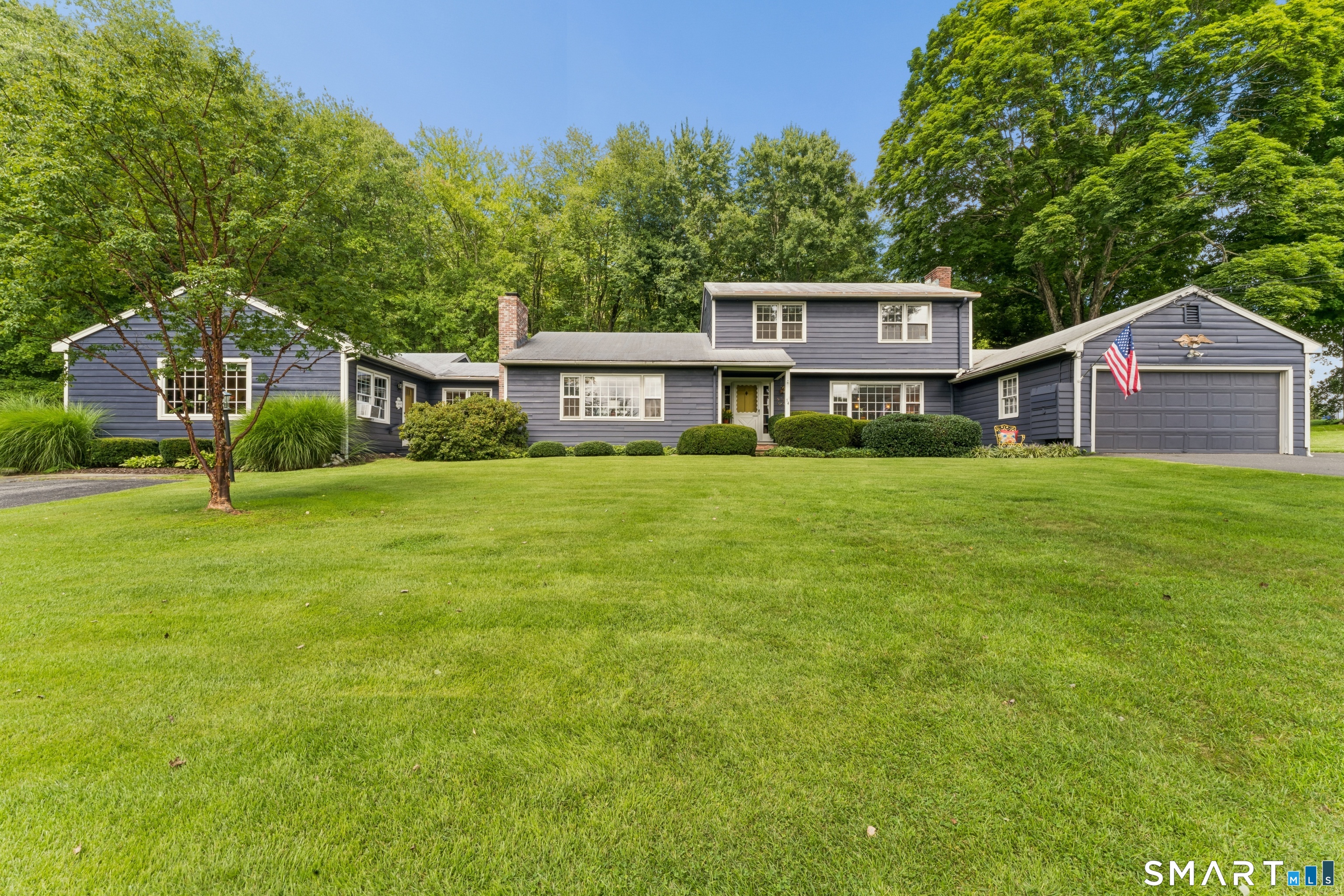 14 Jo Mar Drive, Newtown, CT 06482 | For Sale at $699,000