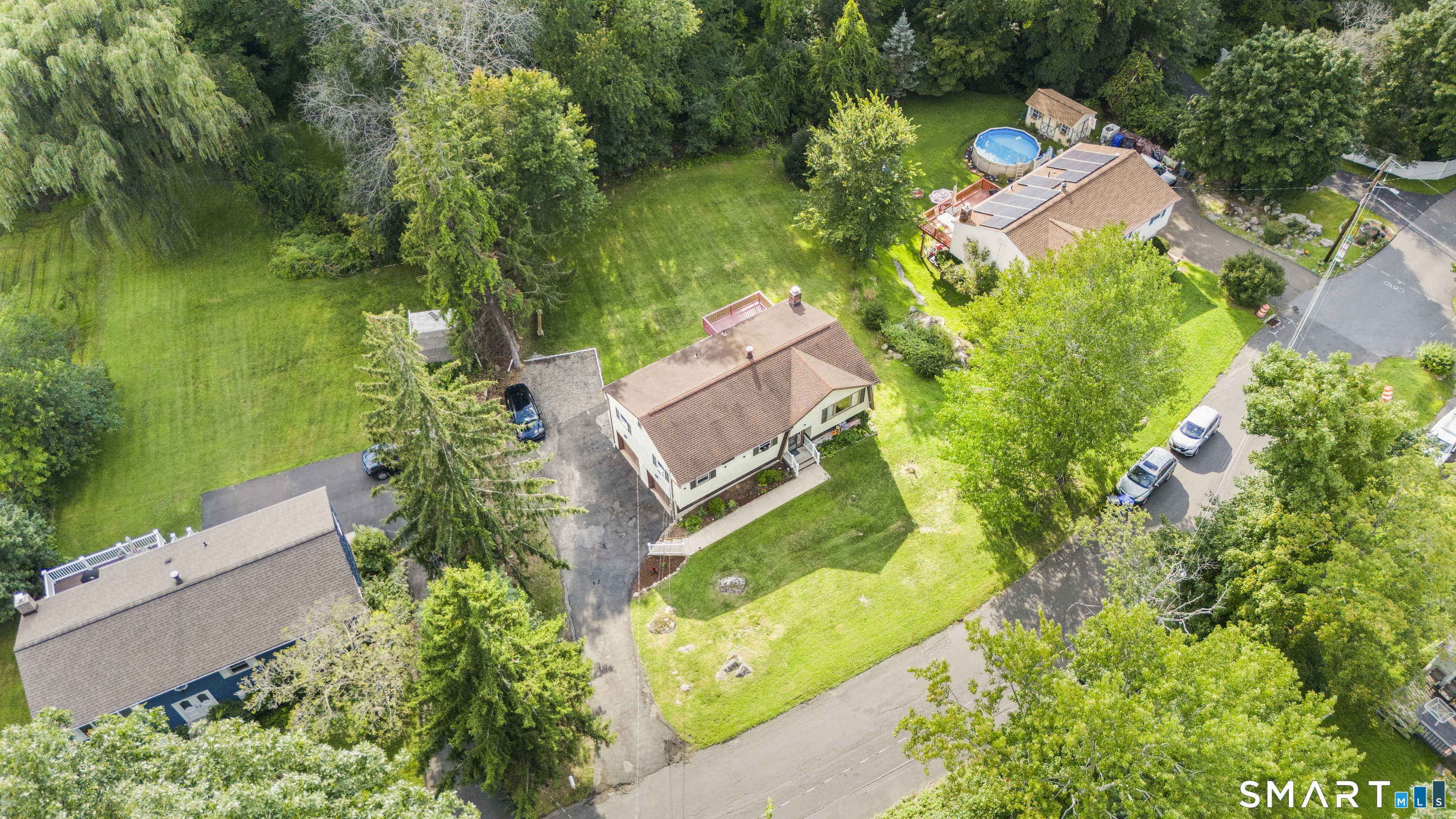 26 Harbor Ridge Road, Danbury, CT 06811 | For Sale at $589,999