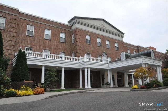 59 Courtland Avenue, 3r, Stamford, CT 06902 | For Sale at $399,900