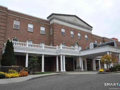  condo home for sale located at 59 Courtland Avenue, 3r, Stamford, CT 06902