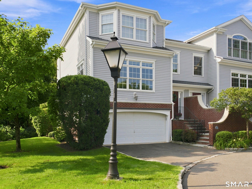  townhouse condo for sale located at 71 Aberdeen Way, 71, Fairfield, CT 06890