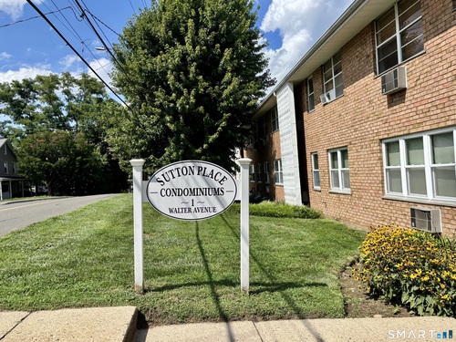  condo home for sale located at 1 Walter Avenue, 26, Norwalk, CT 06851
