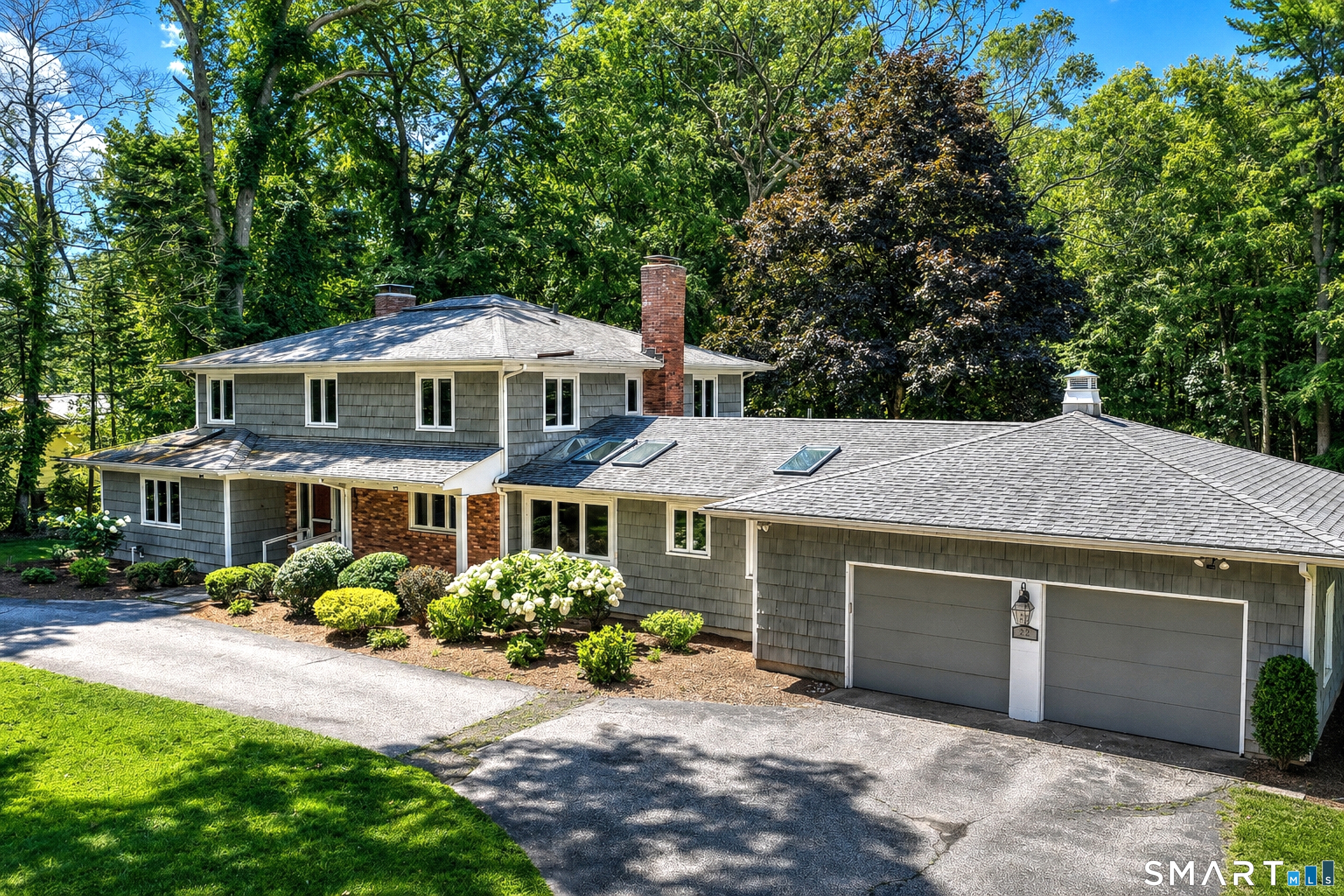 24 Inverness Road, Trumbull, CT 06611 | For Sale at $985,000