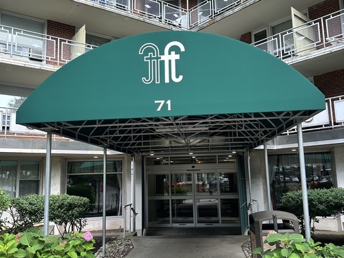  condo home for sale located at 71 Strawberry Hill Avenue, 320, Stamford, CT 06902