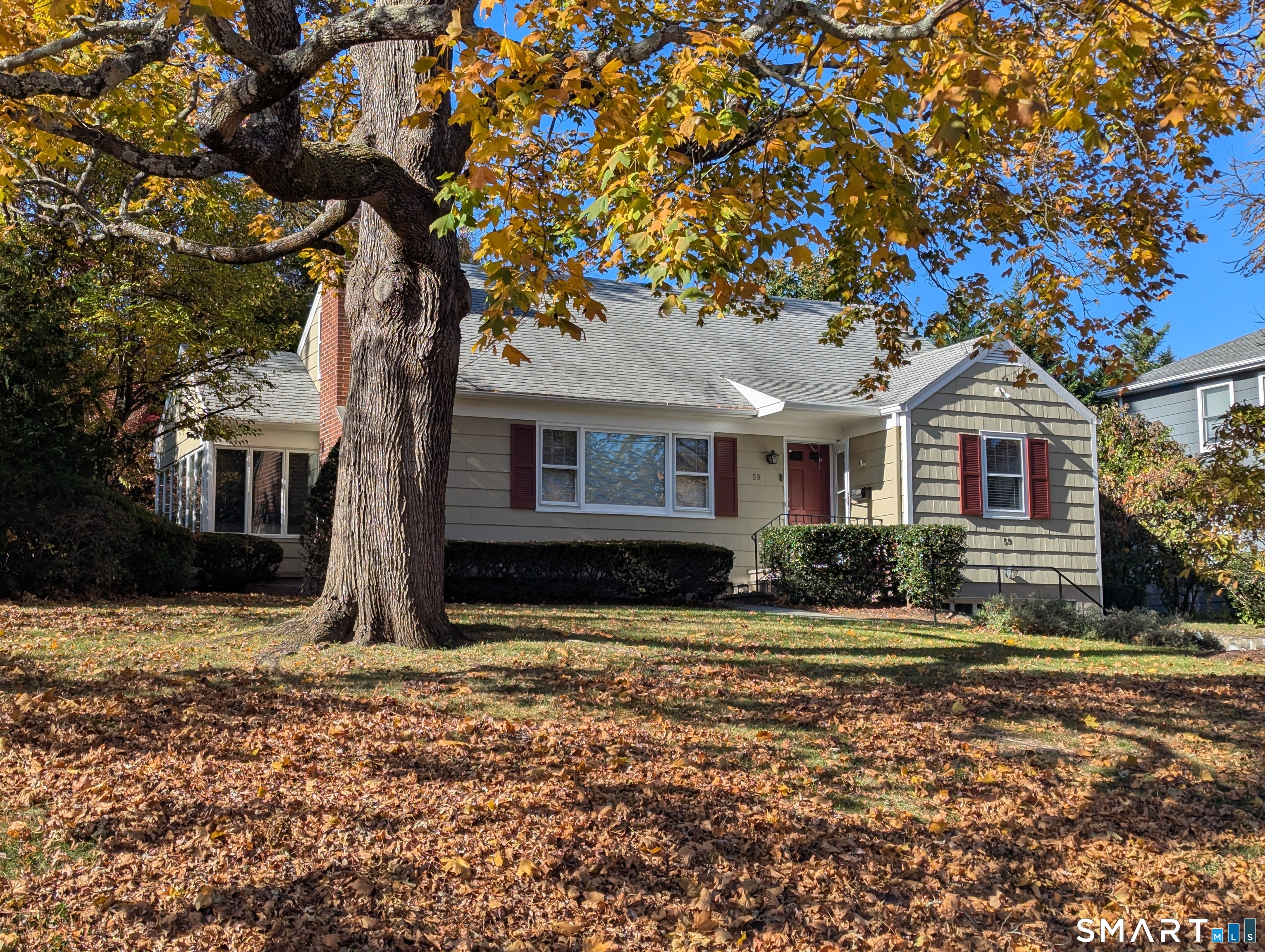 59 Apple Tree Drive, Stamford, CT 06906 | For Sale at $895,000