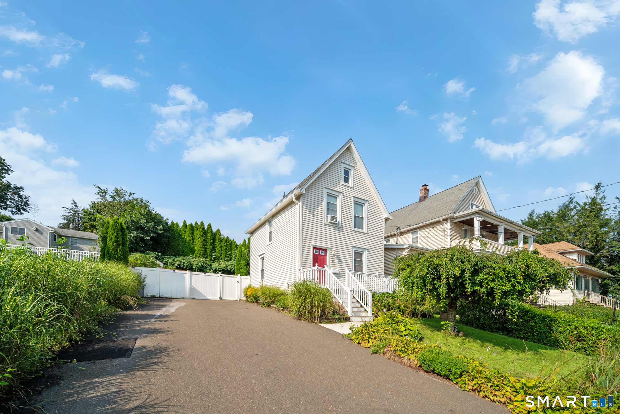 16 Fairfield Avenue, Shelton, CT 06484 | For Sale at $399,000