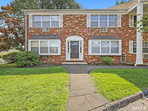  condo home for sale located at 287 Hamilton Avenue, 4d, Stamford, CT 06902