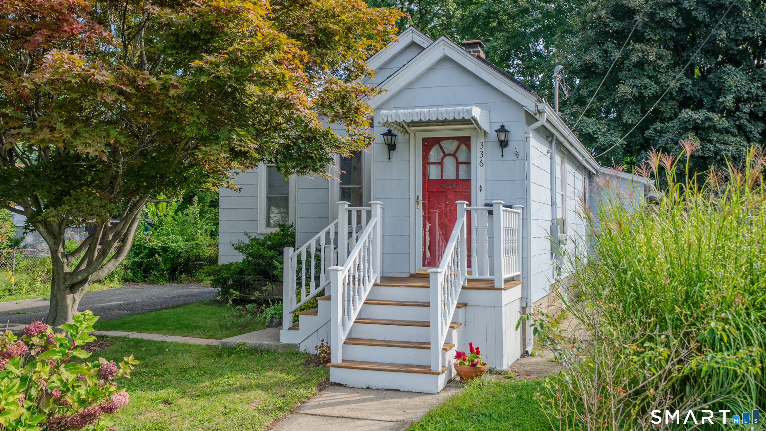 336 Barnum Ter Extension, Stratford, CT 06614 | For Sale at $315,000